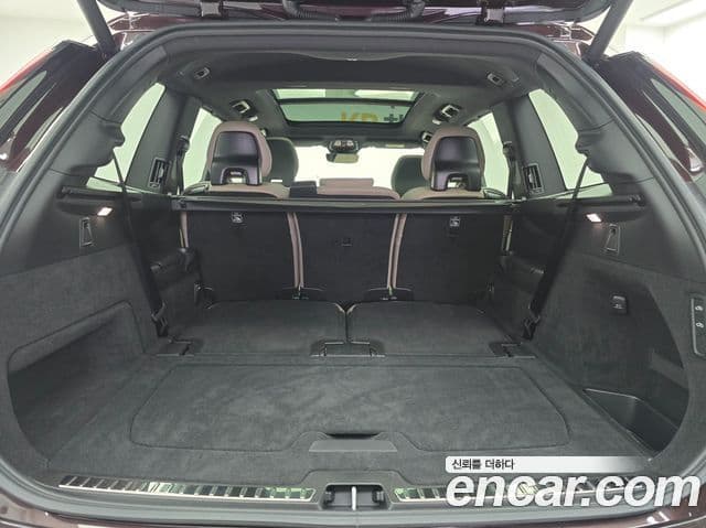 Volvo XC90 2025 — Şəkil 19/20