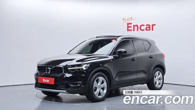 Volvo XC40 2019 — Şəkil 1/20