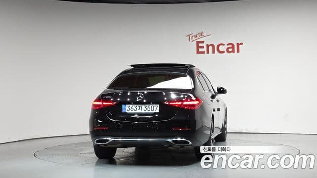 Mercedes-Benz C-Class 2023 — Şəkil 4/20
