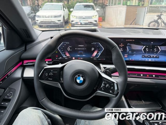 BMW 5 Series 2025 — ფოტო 10/15
