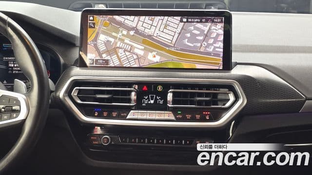 BMW X4 2023 — Şəkil 13/20
