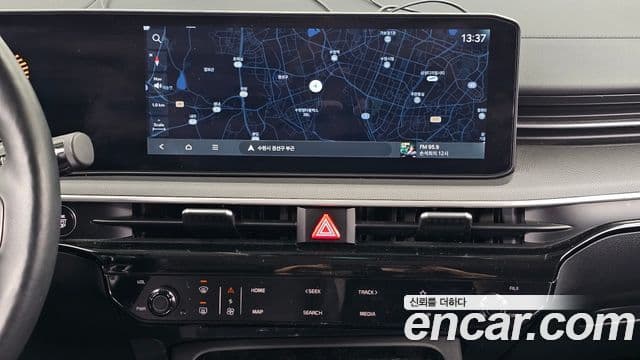 Kia K5 2025 — фото 14 из 20