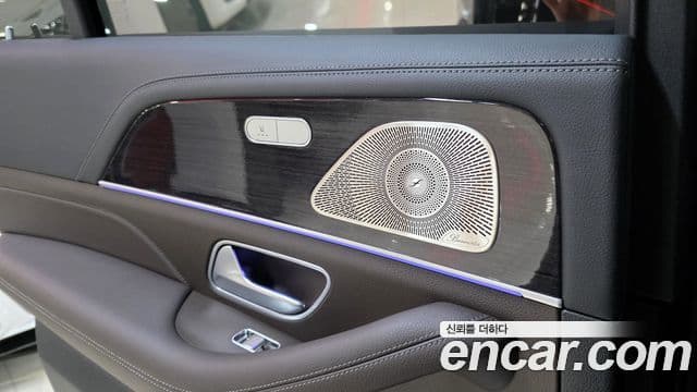 Mercedes-Benz GLE-Class 2022 — Şəkil 14/20