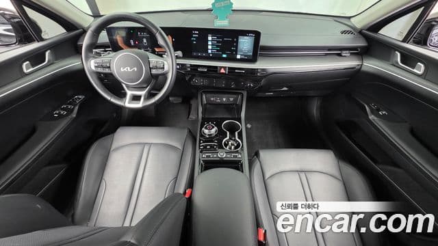 Kia K5 2024 — Şəkil 10/20
