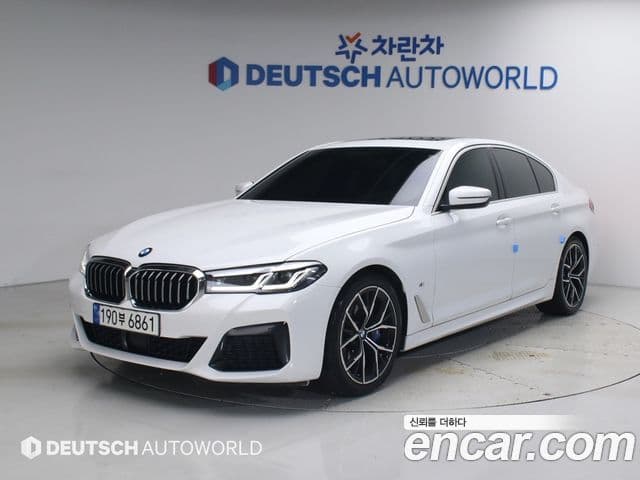 BMW 5 Series 2022 — Şəkil 9/20