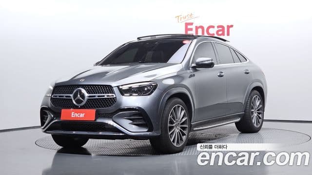 Mercedes-Benz GLE-Class 2023 — Photo 13/38