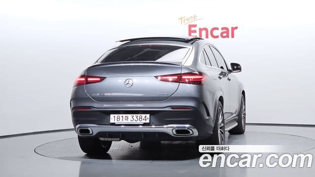 Mercedes-Benz GLE-Class 2023 — Photo 5/38