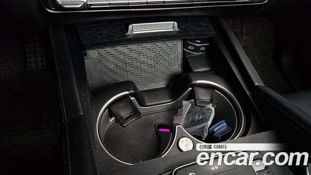 Mercedes-Benz GLE-Class 2023 — Photo 30/38