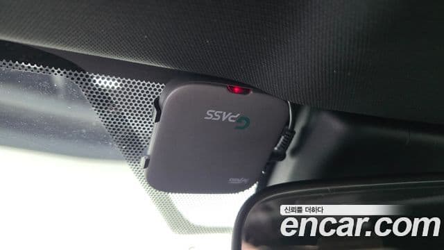 Lexus UX250h 2019 — Şəkil 18/20