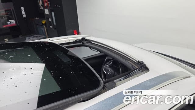 Lexus UX250h 2019 — Şəkil 19/20