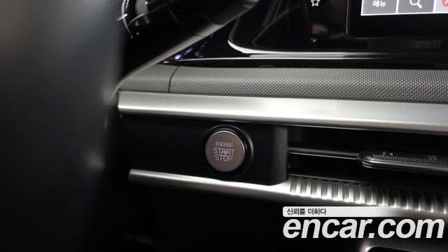 Kia K5 2022 — Şəkil 18/20