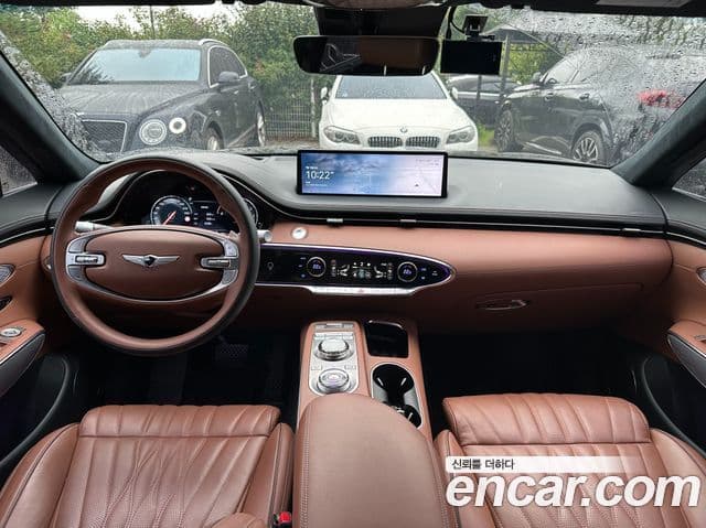 Genesis GV70 2023 — Şəkil 7/17