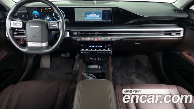 Hyundai Grandeur Hybrid 2023 — ფოტო 18/20