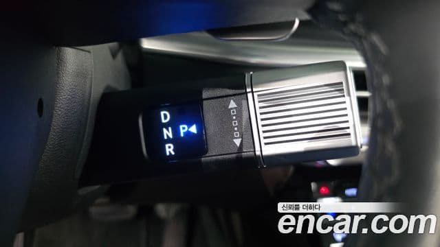 Hyundai Grandeur Hybrid 2023 — ფოტო 6/20