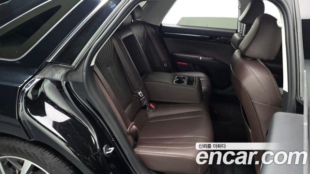 Hyundai Grandeur Hybrid 2023 — ფოტო 20/20