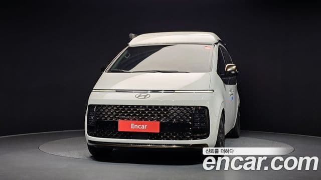 Hyundai Staria 2024 — ფოტო 3/20