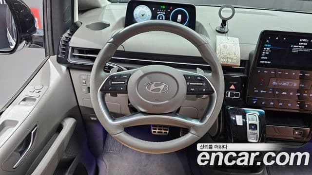 Hyundai Staria 2024 — ფოტო 12/20