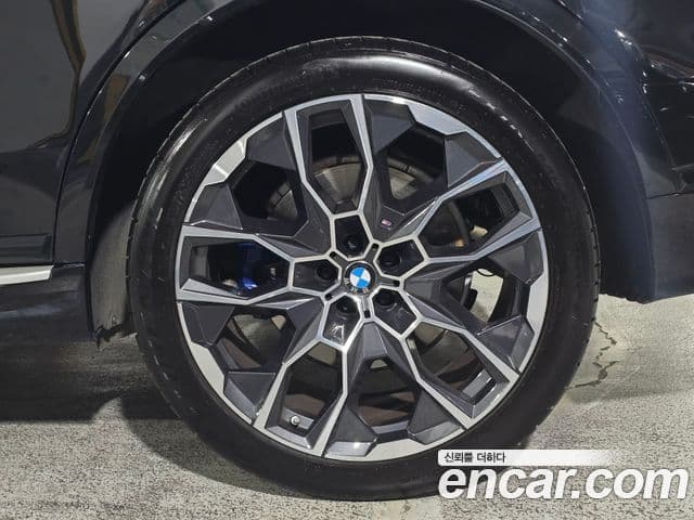 BMW X7 2024 — ფოტო 5/20