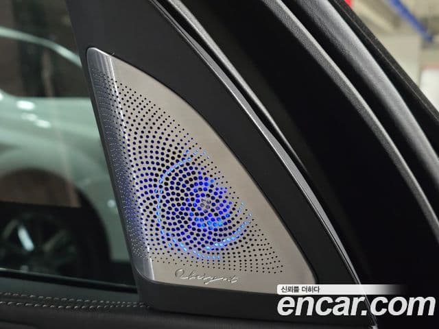 BMW X7 2024 — ფოტო 17/20