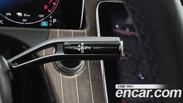 Mercedes-Benz E-Class 2025 — Şəkil 19/20