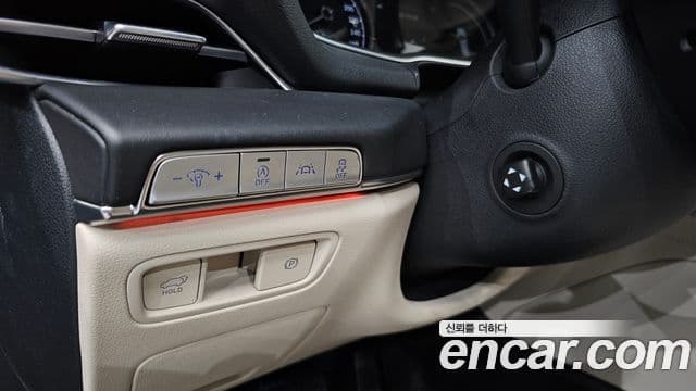 Genesis GV80 2020 — Şəkil 18/20