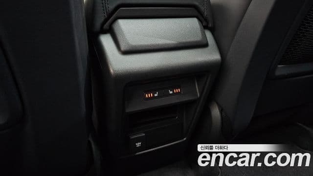 Land Rover Discovery Sport 2019 — Фото 20/20
