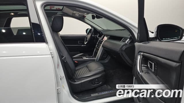 Land Rover Discovery Sport 2019 — Şəkil 34/34
