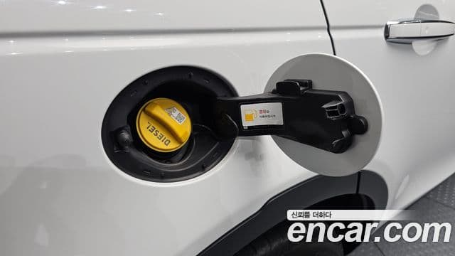 Land Rover Discovery Sport 2019 — Şəkil 15/34