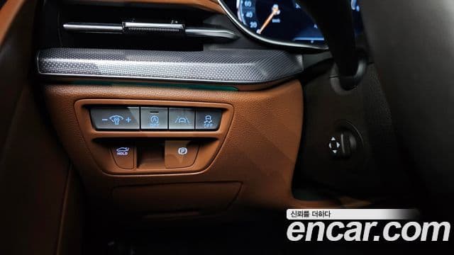Genesis Electrified G80 2021 — ფოტო 17/20