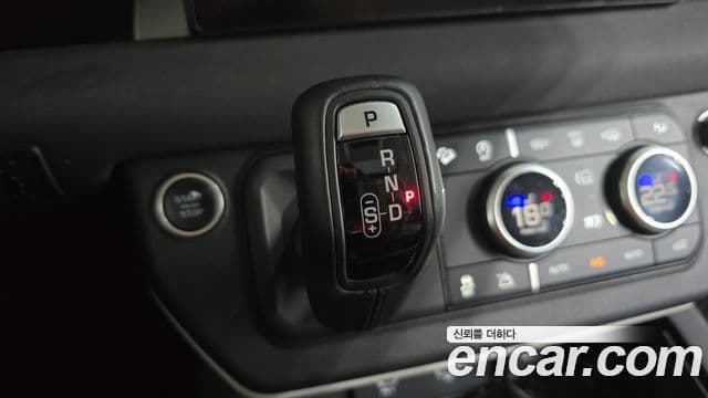 Land Rover Defender 2022 — ფოტო 9/20