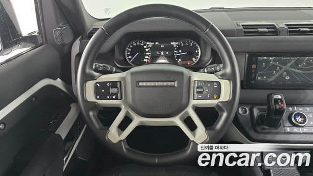 Land Rover Defender 2022 — ფოტო 13/20