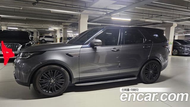 Land Rover Discovery 5 2019 — ფოტო 5/12