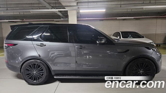 Land Rover Discovery 5 2019 — ფოტო 9/12