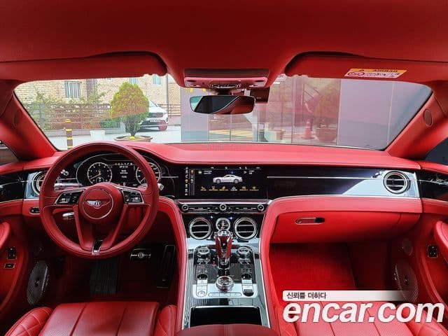 Bentley Continental GT 2020 — ფოტო 4/20