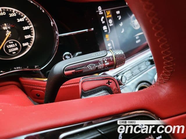 Bentley Continental GT 2020 — ფოტო 6/20
