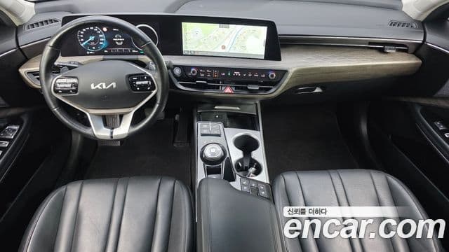 Kia K8 2021 — ფოტო 7/20