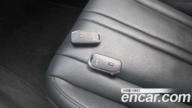 Kia K8 2021 — ფოტო 18/20