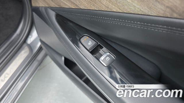 Kia K8 2021 — ფოტო 19/20
