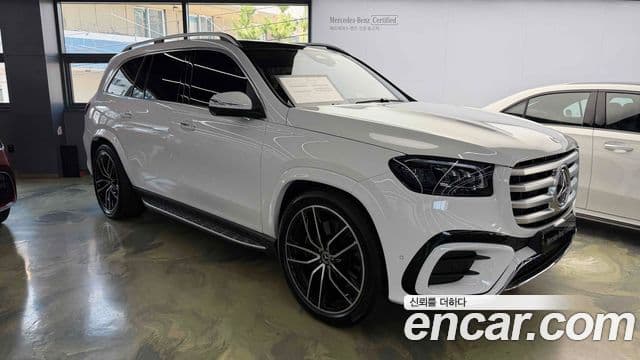 Mercedes-Benz GLS-Class 2025 — Photo 7/17