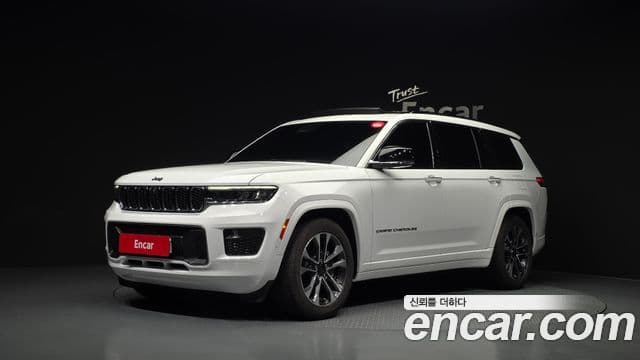 Jeep Grand Cherokee 2022 — ფოტო 1/20