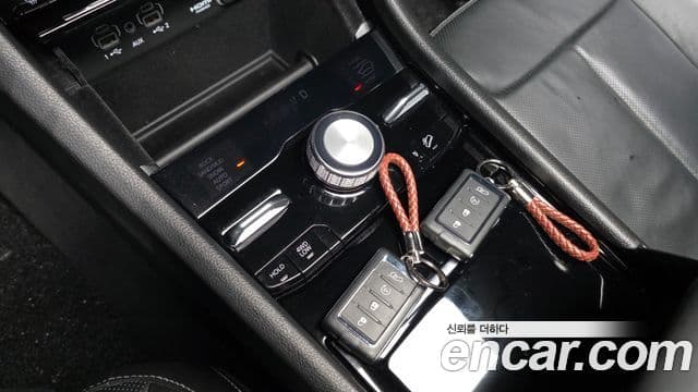 Jeep Grand Cherokee 2022 — ფოტო 9/20