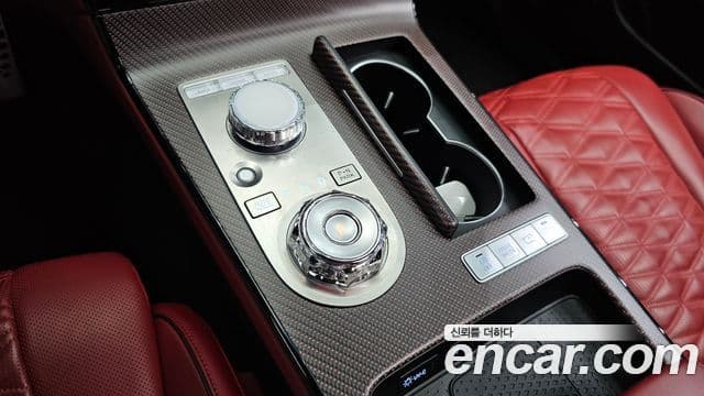 Genesis Electrified G80 2024 — фото 9 из 20