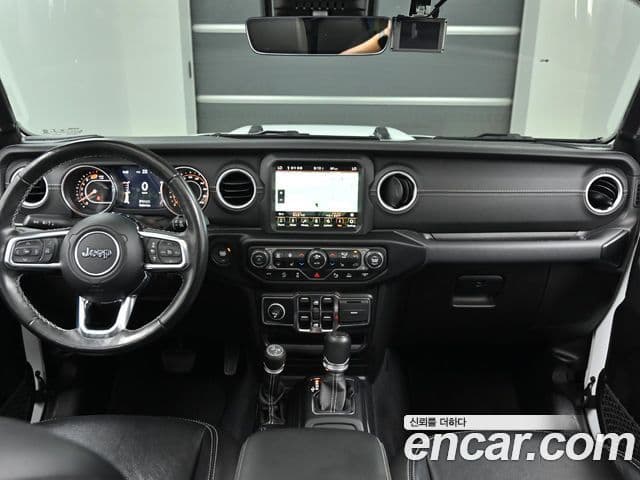 Jeep Wrangler 2022 — Şəkil 6/20