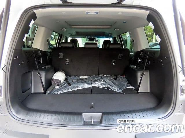Hyundai Santa Fe 2025 — Photo 12/20