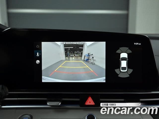 Hyundai Avante 2021 — ფოტო 14/20