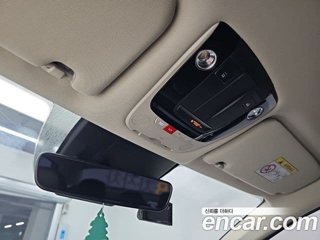 Kia K5 2023 — Şəkil 16/20