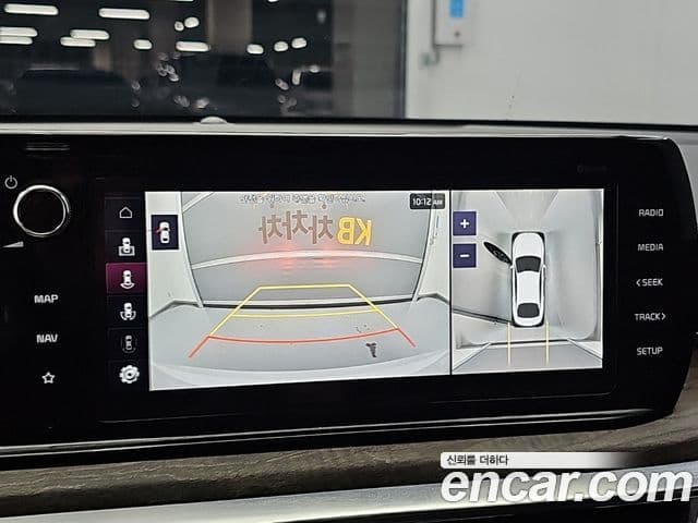 Kia K5 2023 — Şəkil 17/20