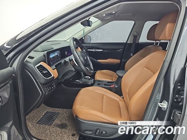 Kia Seltos 2022 — ფოტო 6/18