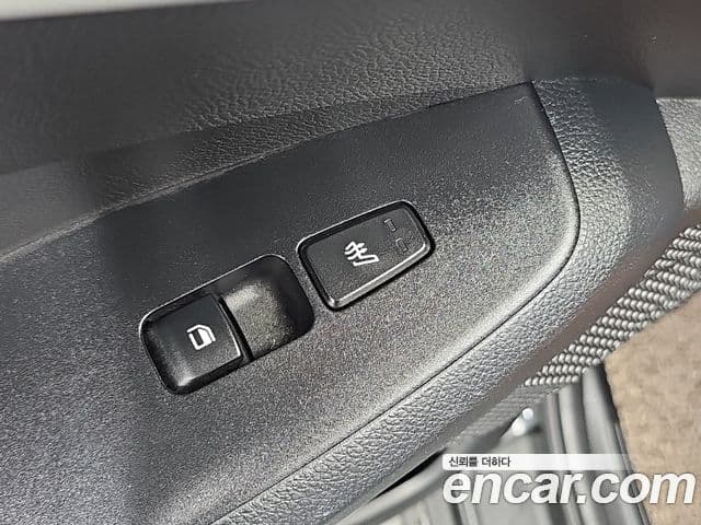 Kia Seltos 2022 — ფოტო 12/18