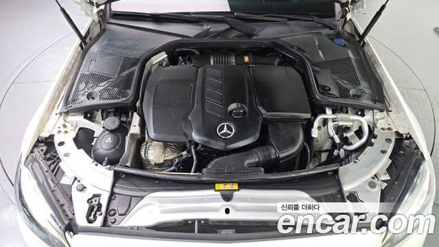 Mercedes-Benz C-Class 2020 — Şəkil 6/20